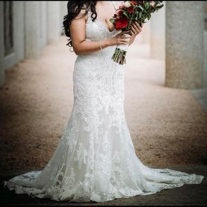 Wedding dress